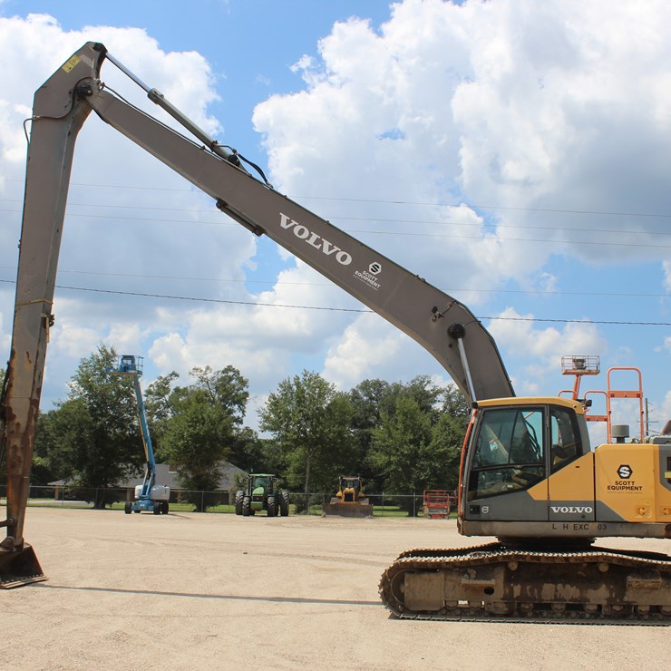 2017 VOLVO EC250E LR