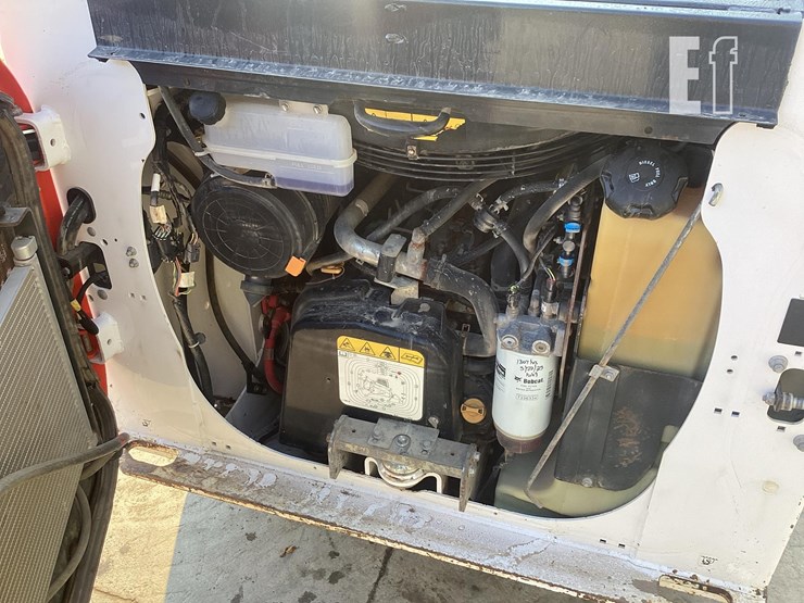 2021-bobcat-t62-image-15