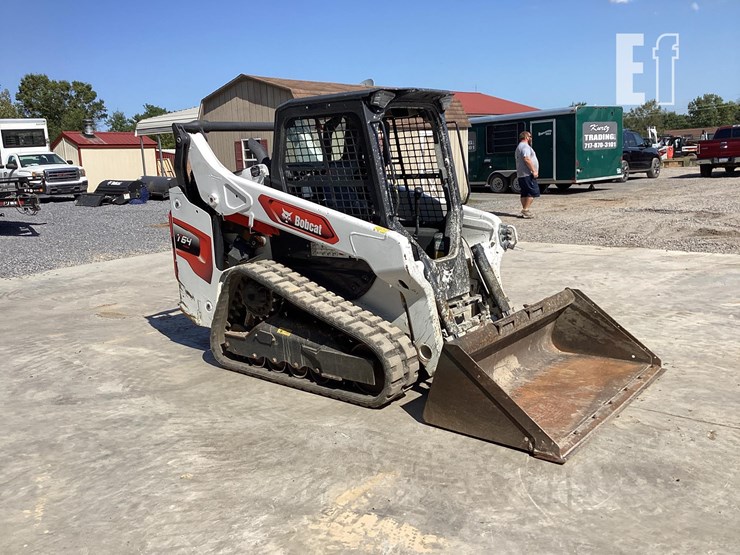 2022-bobcat-t64-image-15
