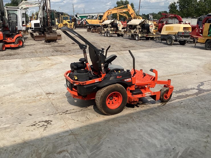 2017-kubota-z724x-image-6