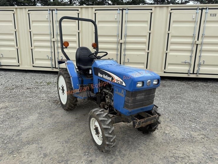 new-holland-tc30-image-4
