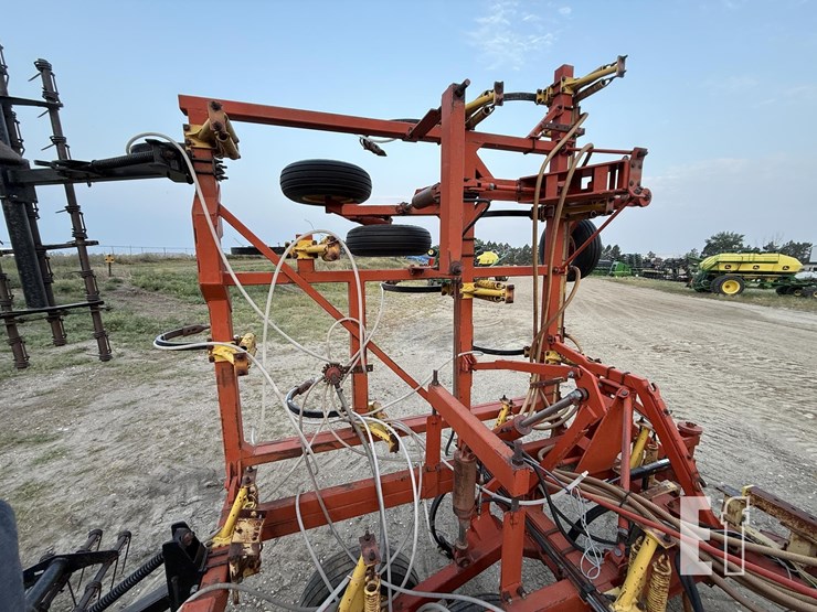 2007-bourgault-9200-image-28