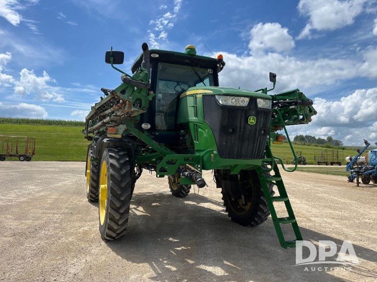 2014-john-deere-r4038-image-4