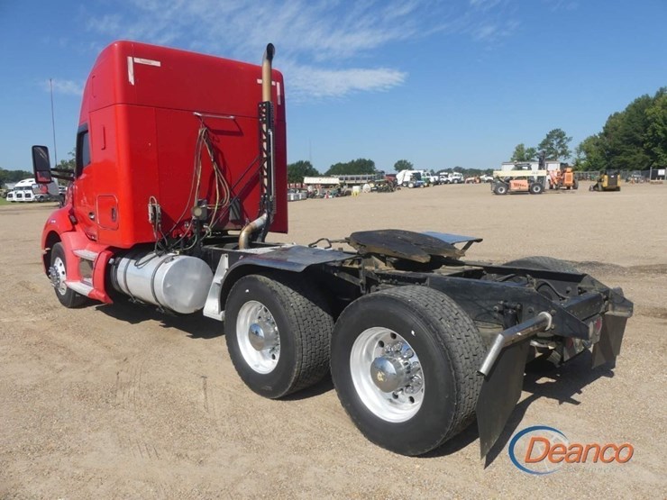 2016-kenworth-t680-image-3