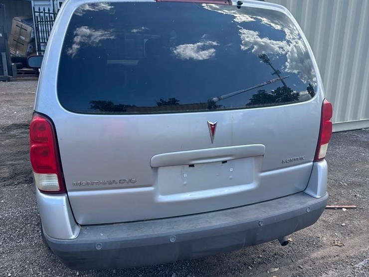 2005-pontiac-montana-image-6