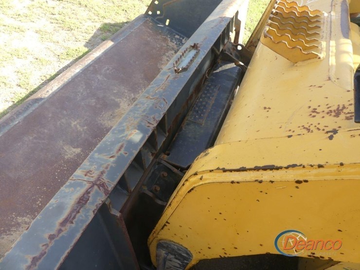 2012-caterpillar-299d-image-5