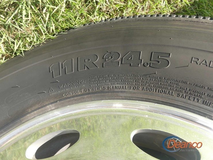 1997-peterbilt-378-image-15