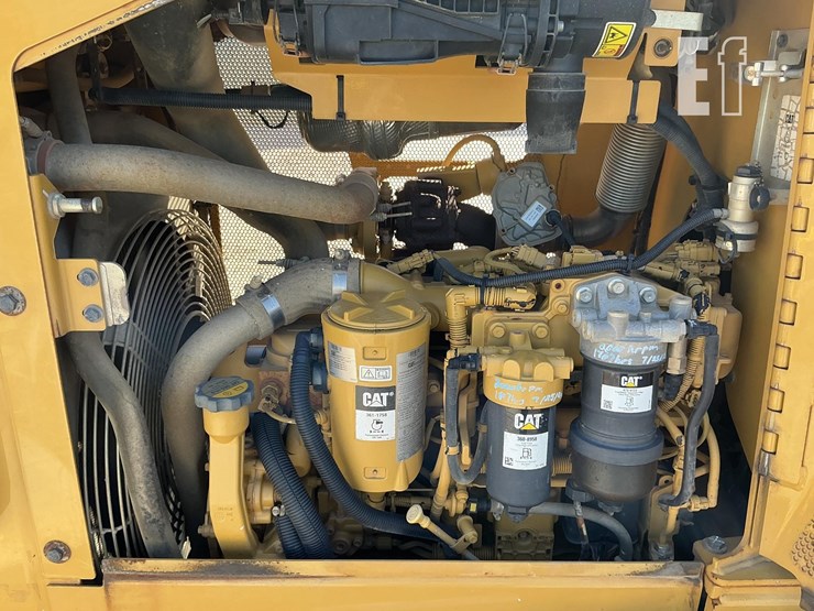 2019-caterpillar-d3k2-xl-image-13