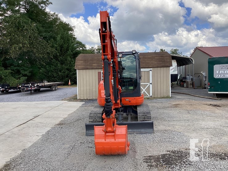 2018-kubota-u50-image-7