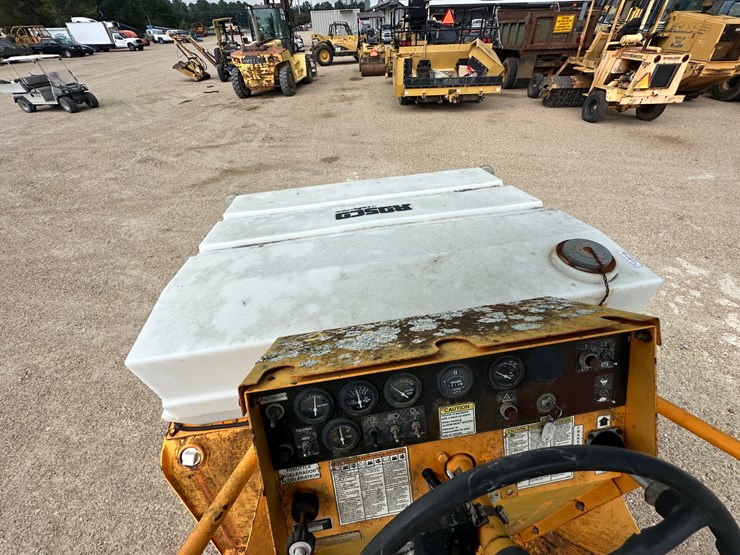 #2261-•-rosco-tru-pac-915,-packer/roller-image-32