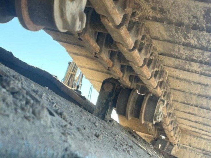 2010-caterpillar-324dl-image-62
