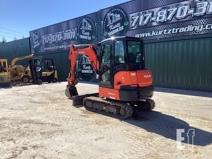 2023-kubota-kx033-4-image-3