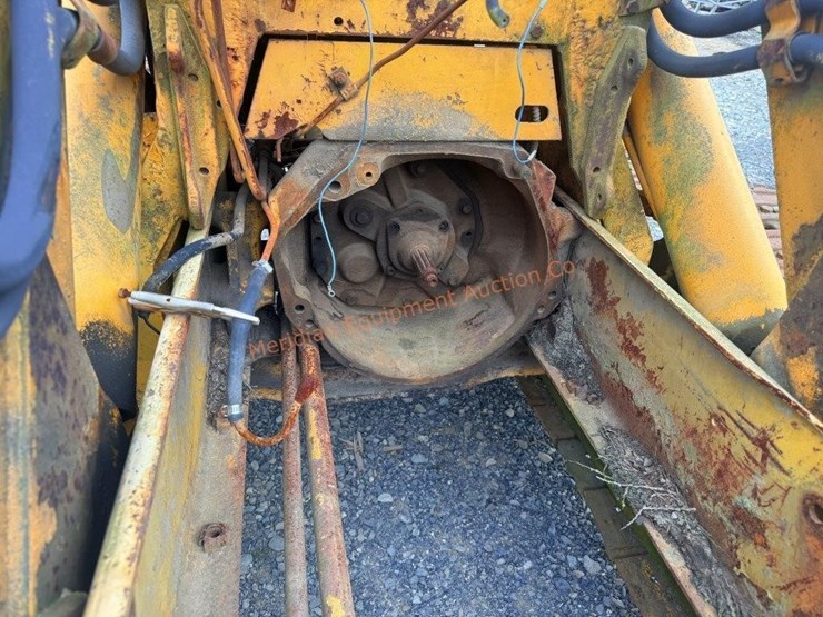 john-deere-350-image-18