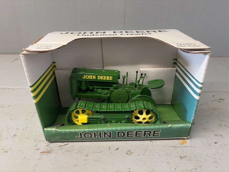 john-deere-16-image-9