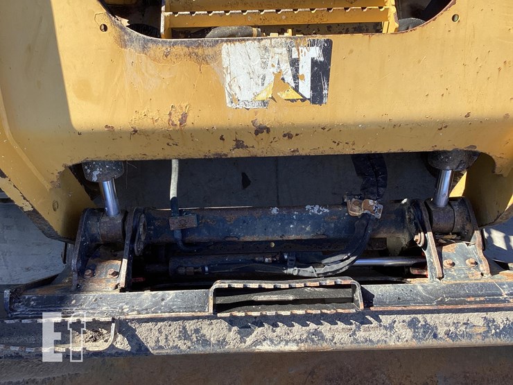 2018-caterpillar-289d-image-22
