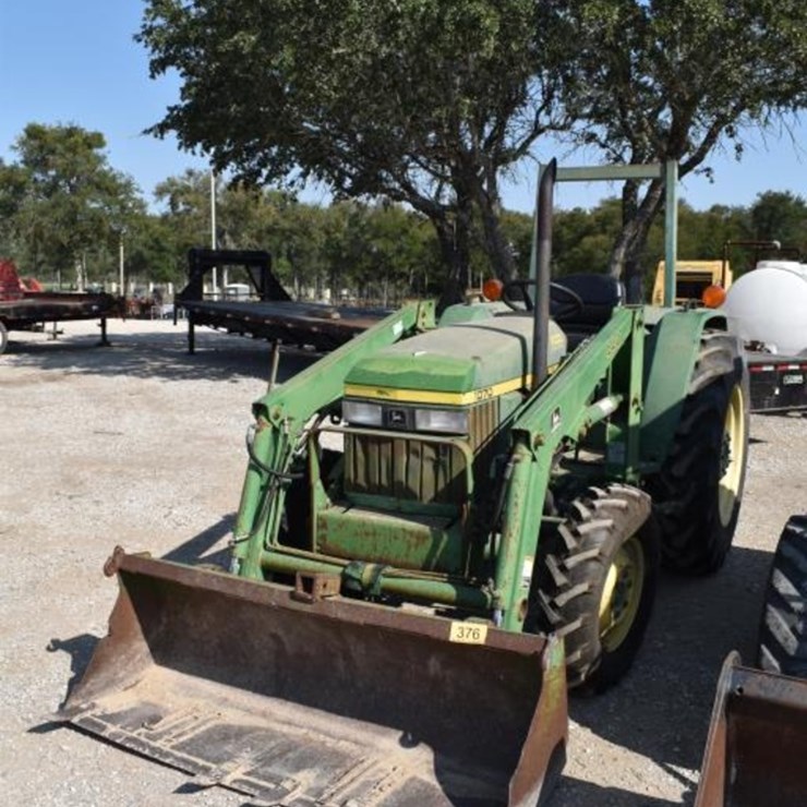 JOHN DEERE 1070