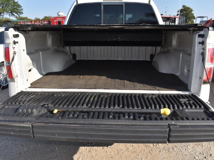 2014-ford-f150-image-12