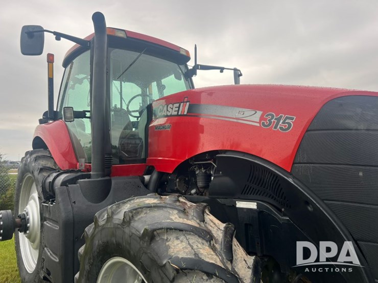 2011-case-ih-magnum-315-image-9