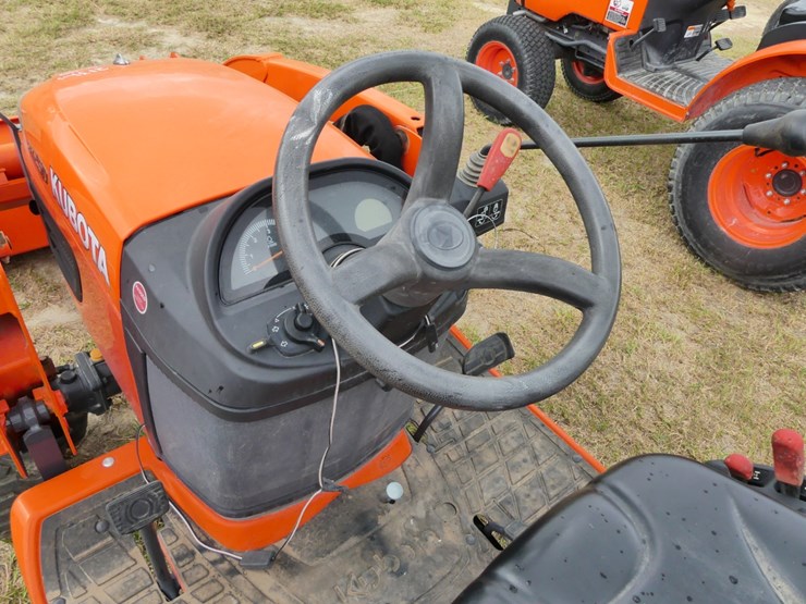 2015-kubota-bx25d-image-17