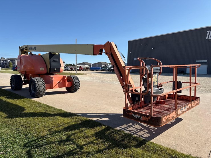 jlg-800aj-image-7