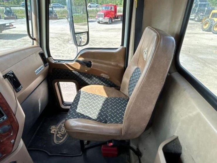 2014-mack-gu533-granite-w/jwh-60-ton-t/a-rolloff-t-image-18