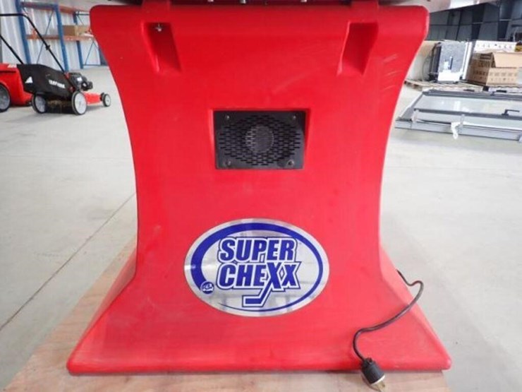 super-chexx-table-top-hockey-game-image-31