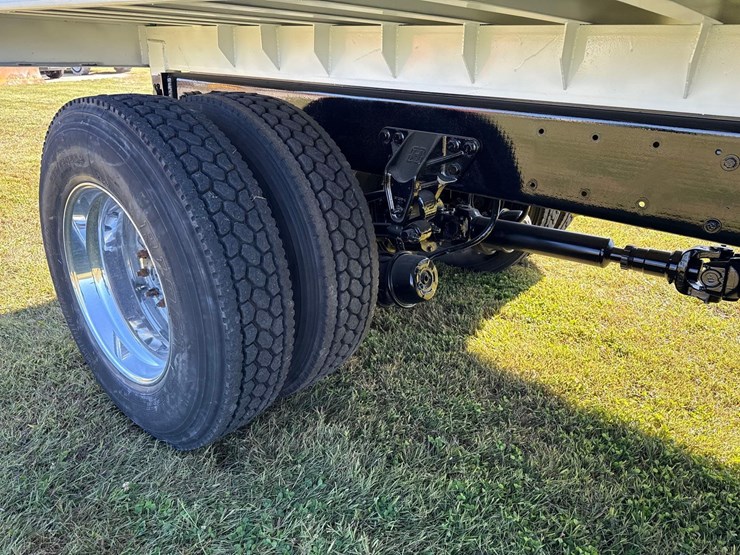 2021-kenworth-t370-image-10
