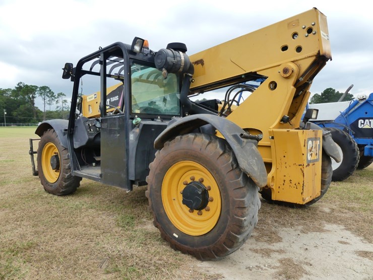 2016-caterpillar-tl642c-image-9
