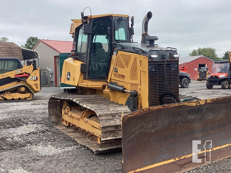 2018-deere-700k-lgp-image-6