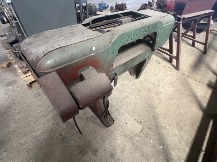 johnson-model-j-horizontal-band-saw-image-4