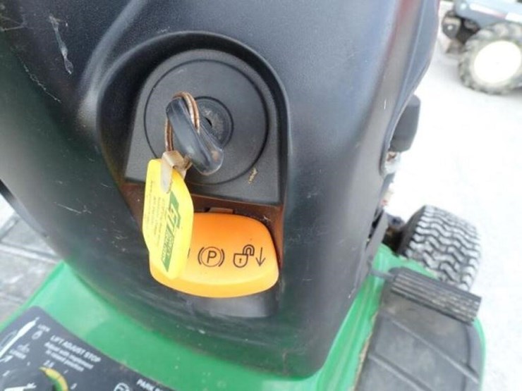 john-deere-lt133-image-6