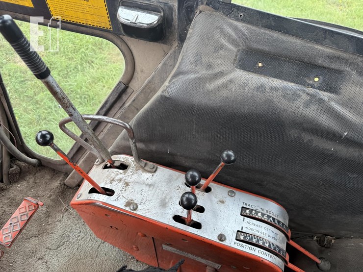 allis-chalmers-200-image-21