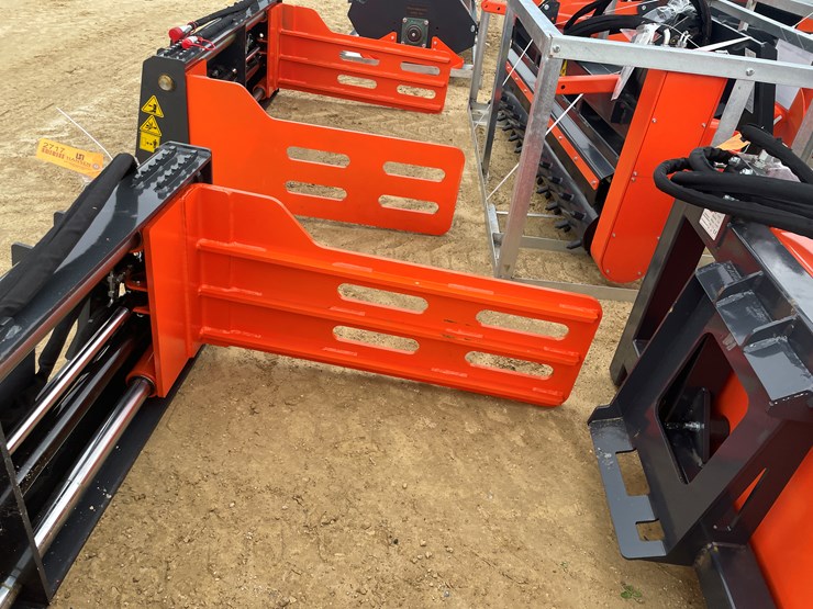 #2717-•-new-wig-clamping-machine-attachment-image-6