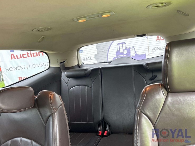 2013-buick-enclave-image-19