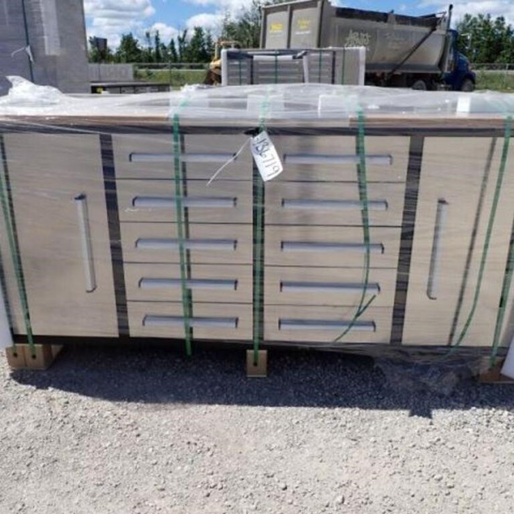 UNUSED Steelman 7 Ft Stainless Steel Garage