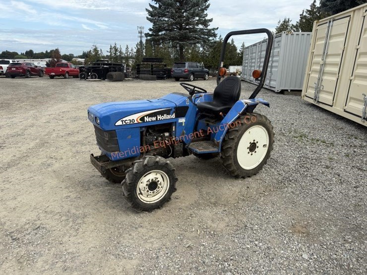 new-holland-tc30-image-10
