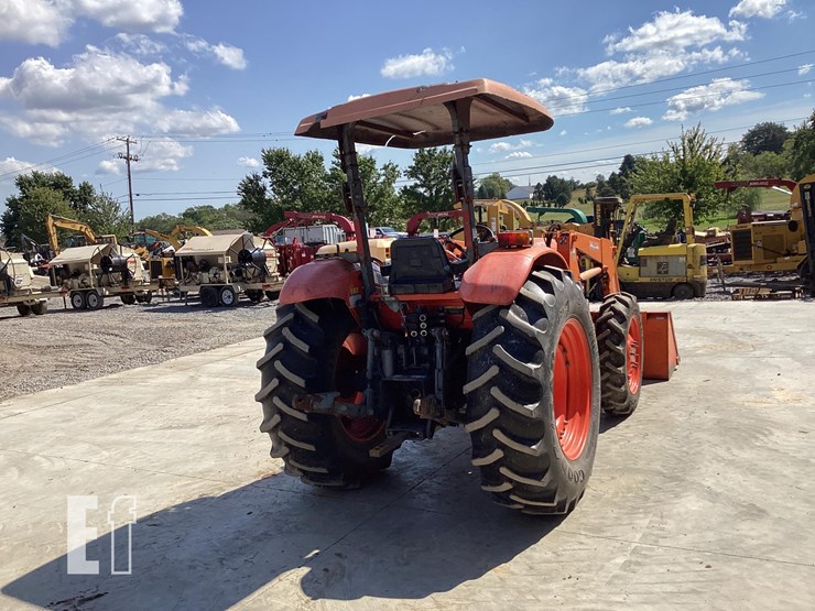 2016-kubota-m7060d-image-7