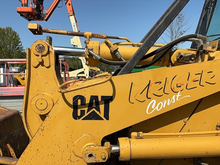 caterpillar-963c-image-24