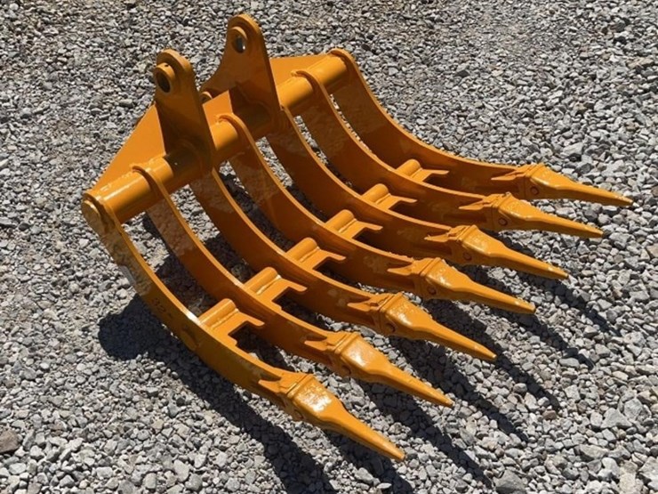giyi-32"-excavator-rake-w/teeth-fits-cat-305-image-1