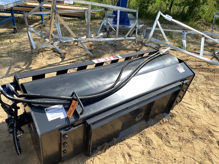 #2494-•-jct-heavy-duty-72"-skid-steer-vibratory-roller-image-6