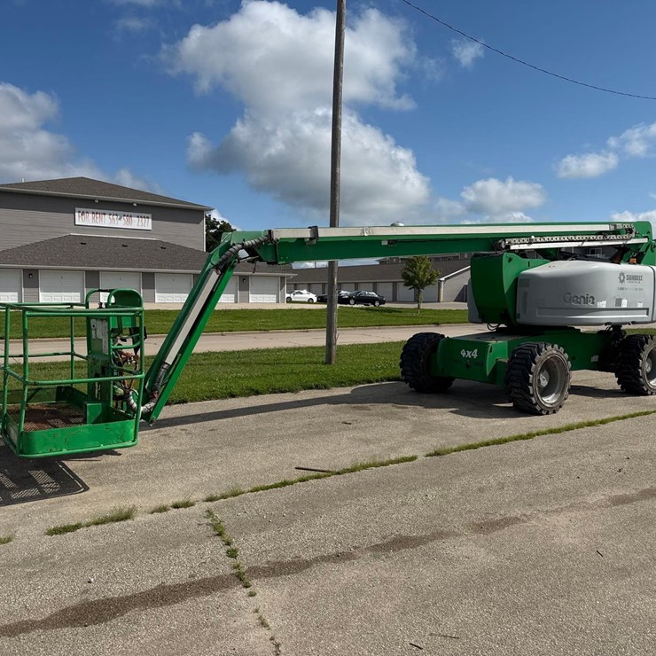 2016 GENIE Z80/60