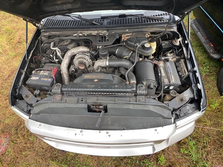 2005-ford-f350-image-12
