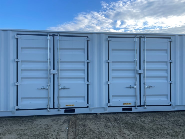 #1850-•-40'-high-cube-multi-door-shipping-container-image-9