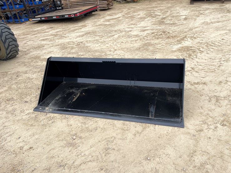 #2383-•-72"-swict-skid-steer-bucket-image-2