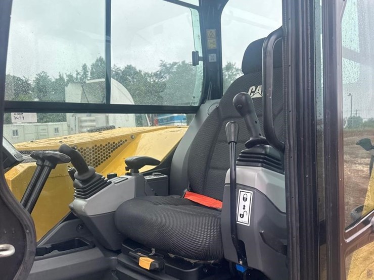 2021-caterpillar-308-cr-image-21