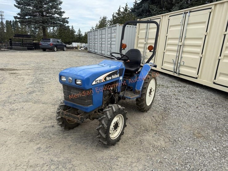 new-holland-tc30-image-2