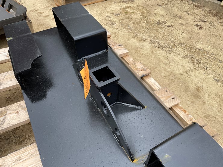 #2740-•-new-pinnacle-heavy-duty-do-all-receiver-hitch-skid-steer-plate-with-chain-buckets-image-5