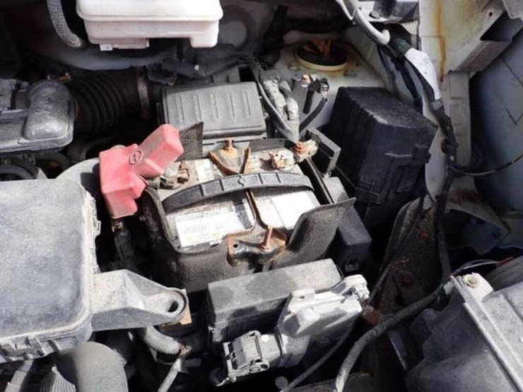 2020-nissan-nv200-image-32