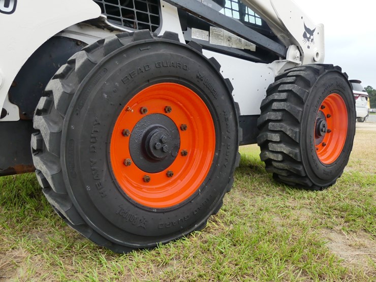 2021-bobcat-s740-image-6