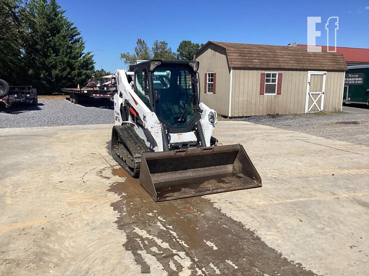 2020-bobcat-t590-image-15